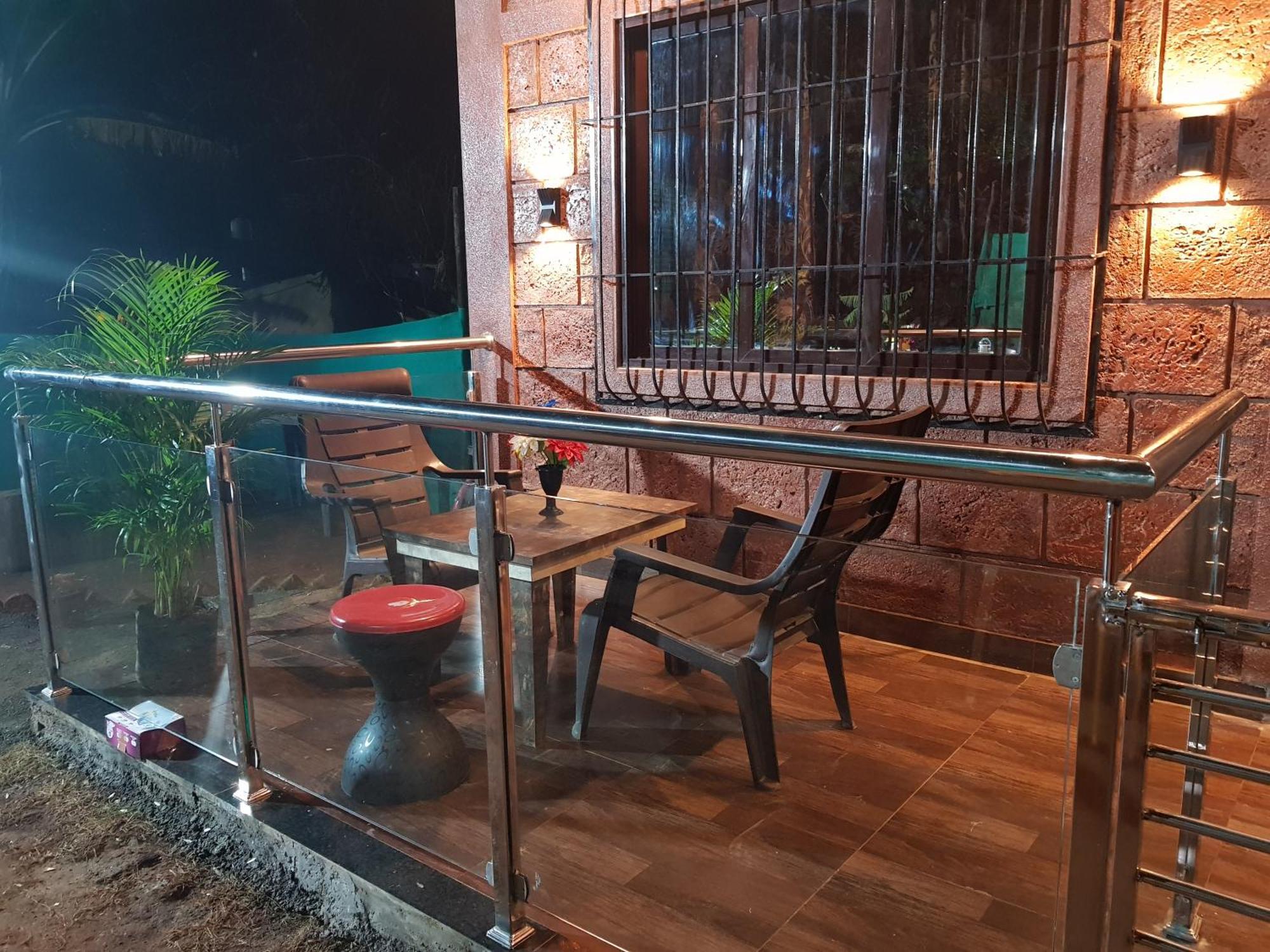 C P Cottage Resort Mahābaleshwar Buitenkant foto